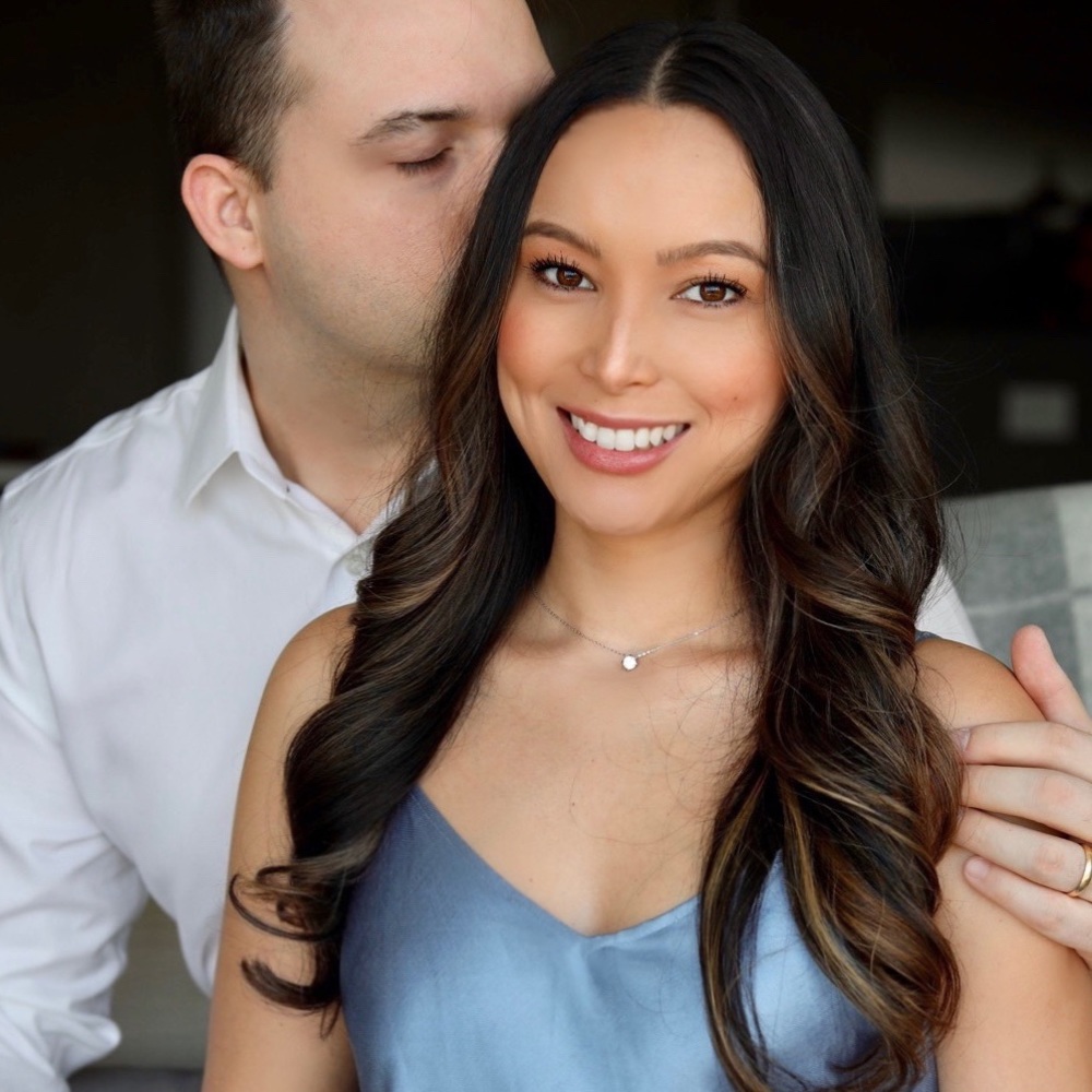 Meet your Posher, Caela